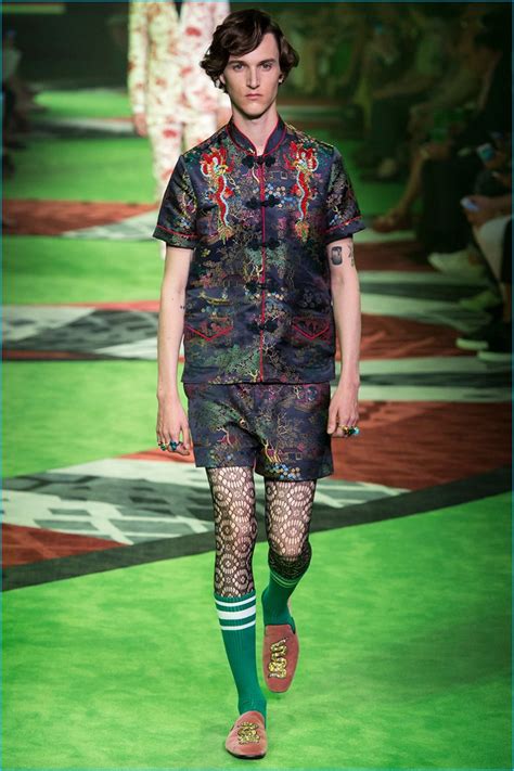 gucci men spring summer 2017|Gucci Men’s Spring Summer 2017 Fashion Show .